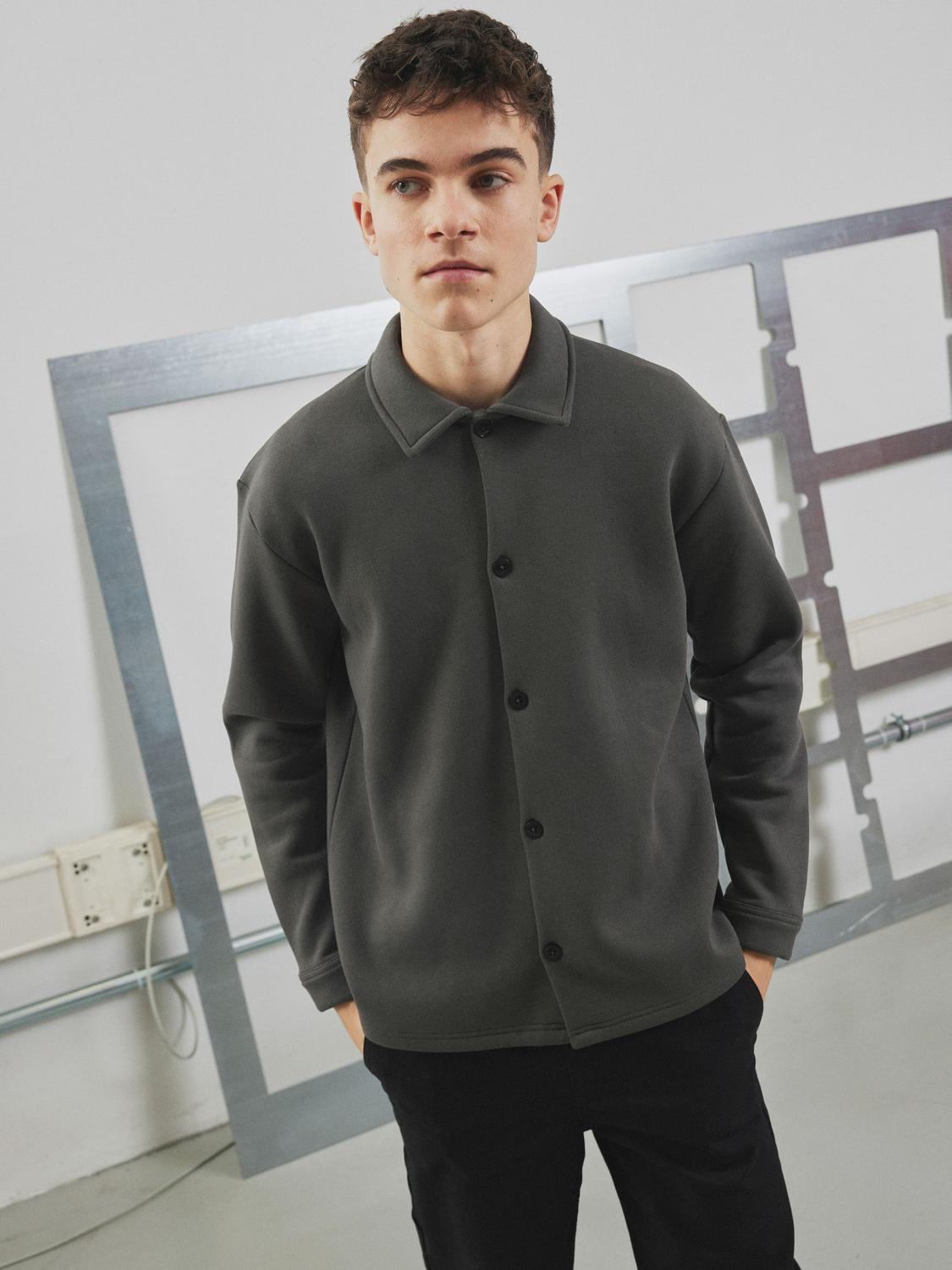 NLMNILAS Sweatshirts - Raven